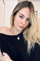 escort Marie (27 years old, Toronto)